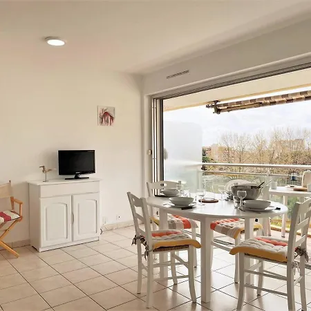 T2 Climatise, Proche Plage, 4 Couchages - - Fr-1-251-477 Apartment Le Lavandou