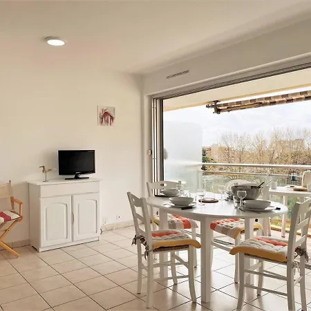 T2 Climatise, Proche Plage, 4 Couchages - - Fr-1-251-477 Apartment Le Lavandou